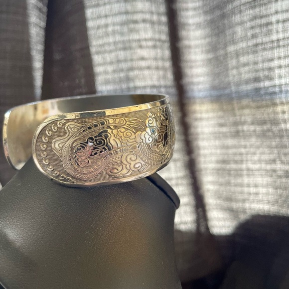 Tibetan Intricate Silver Cuff Bracelet - Picture 6 of 7